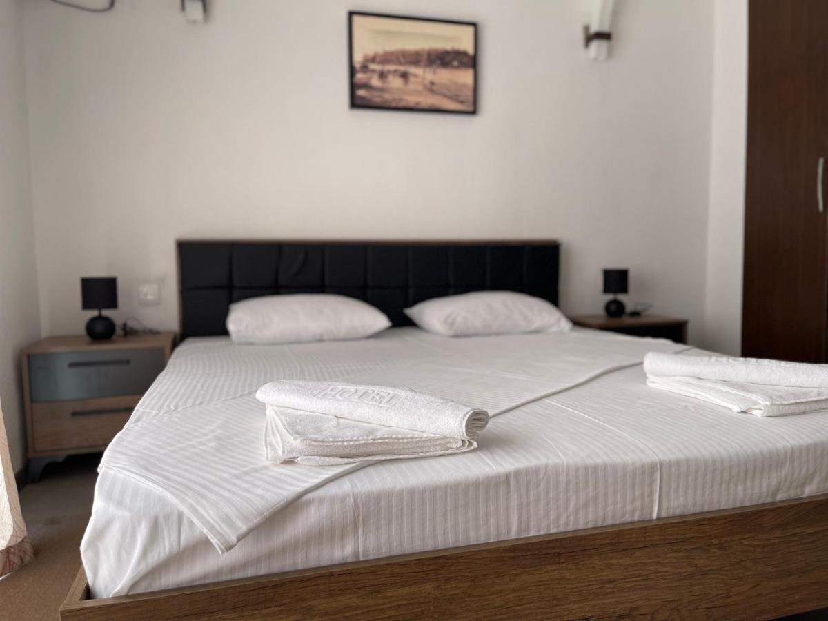Apartaments Queen Ulcinj Exterior photo